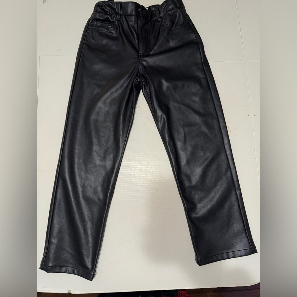 Zara boys faux leather pants size 8-9.
